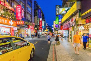 樞紐上的財富密碼：深度解析仁武「鑫三角」的立體交通戰略優勢