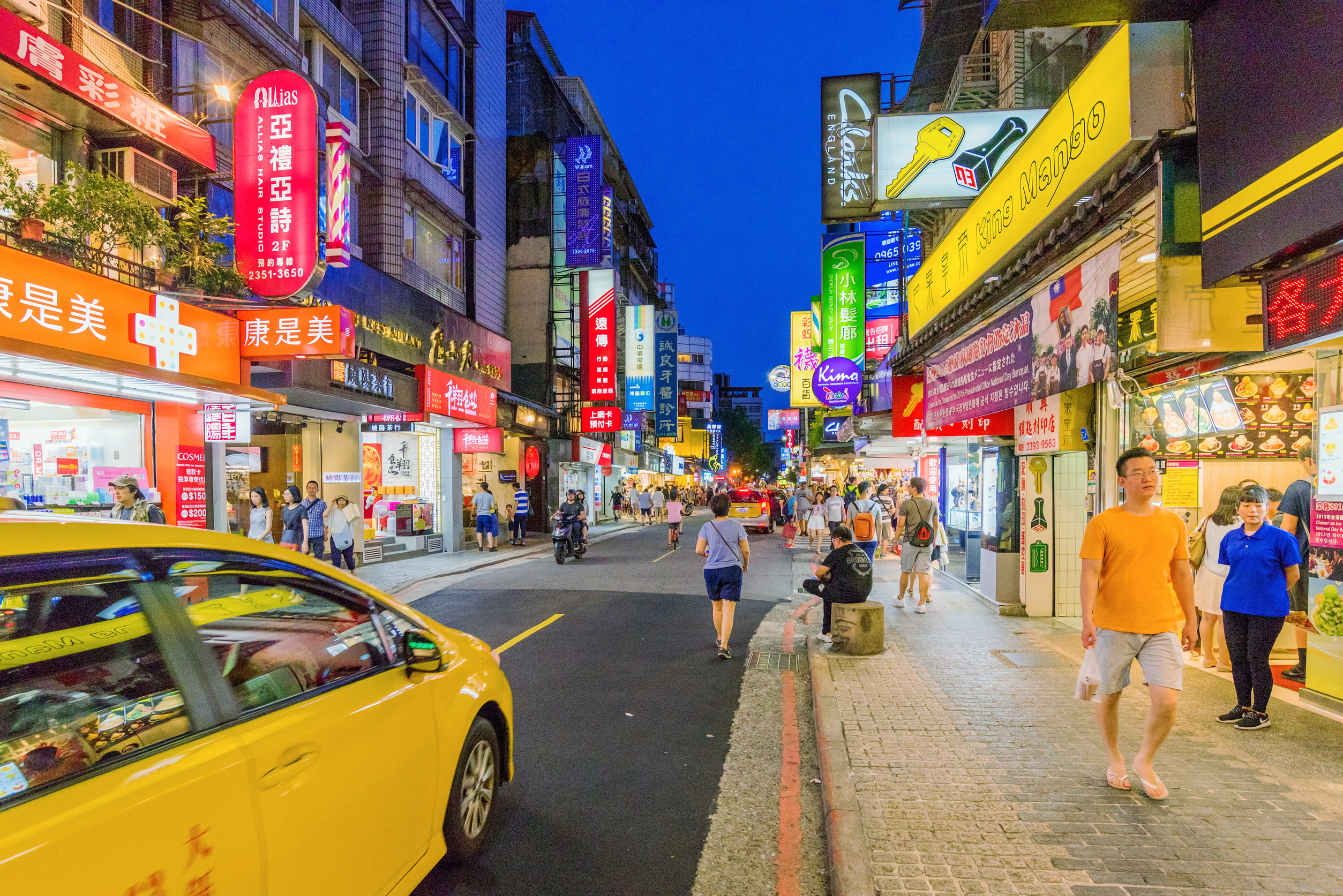 樞紐上的財富密碼：深度解析仁武「鑫三角」的立體交通戰略優勢