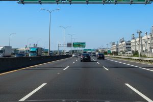 南台灣交通樞紐戰略：鄰近快速道路的物流與商務優勢